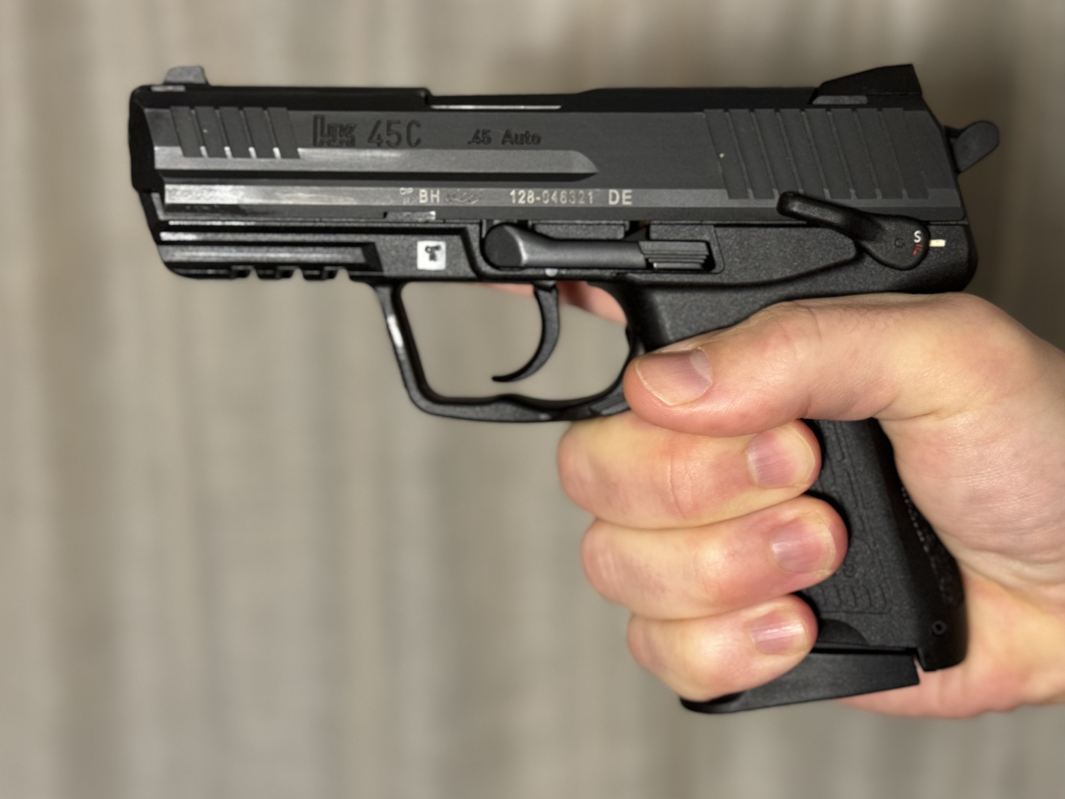 HK-Pistole HK45 Compact (V1), Kal. .45 Auto, SA/DA HK-Pistole HK45 Compact (V1), Kal. .45 Auto, SA/DA